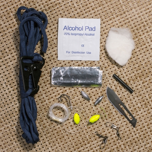 Survival Kit - 12in1 Outdoor-Tool