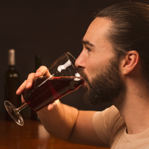 Pint-O-Wine Glass