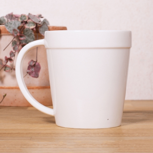 Plant Pot Mug - I WET MY PLANTS