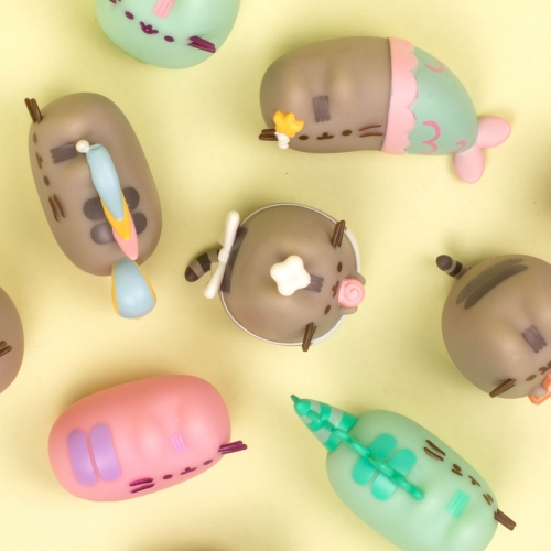 pusheen surprise minis